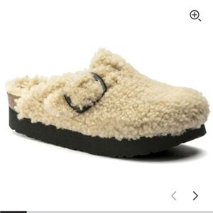 Birkenstock Papillio shearling Boston Big Buckle Shoe